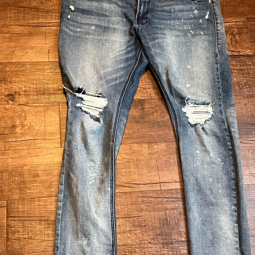 Men's Distressed Blue Jeans